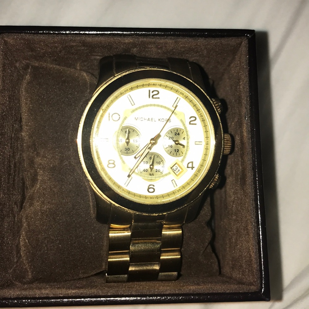 Michael Kors Oversized Gold watch